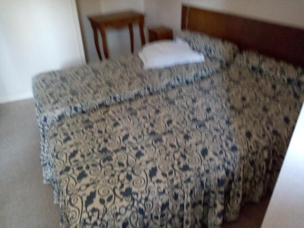 Chambres D'Hotes Des Voyageurs Magnac-Bourg Экстерьер фото